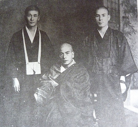 山崎弁栄上人の古い写真